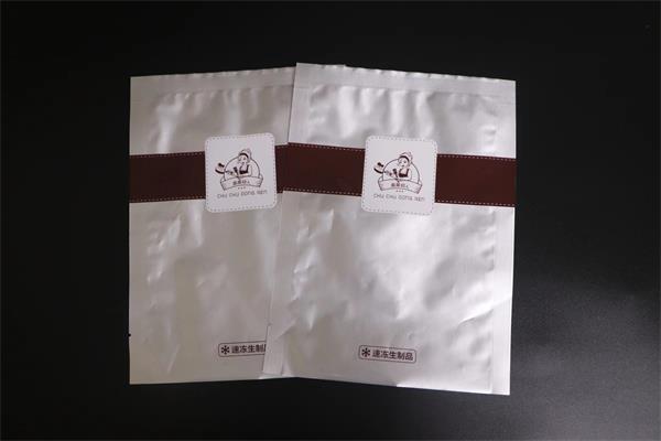 南塑料袋的收縮率與哪些因素有關(guān)？